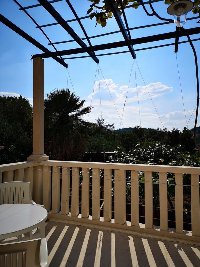 Apartments And Rooms Villa Mir ซาตอน ภายนอก รูปภาพ